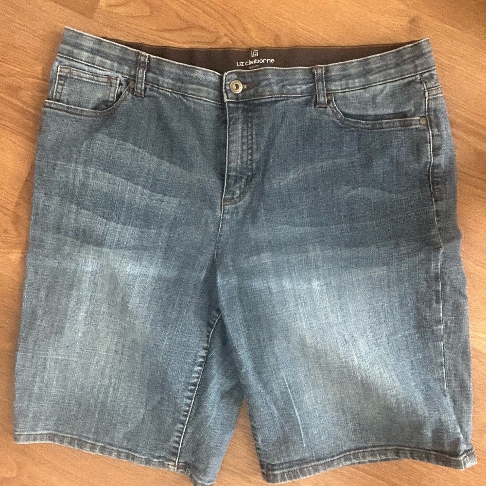Liz Claiborne Classic Fit Denim Shorts